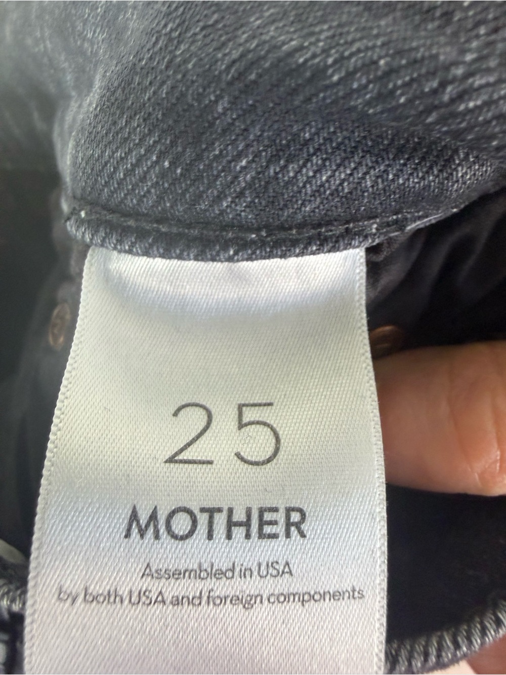 Mother the Tomcat jean in wash Lies Lies Lies size 25 - Picture 9 of 11